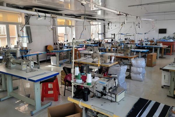 海城1500平制衣厂冷暖项目