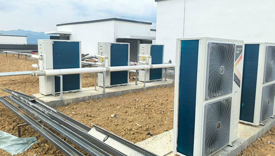 重庆省秀山悬民族中学热水项目