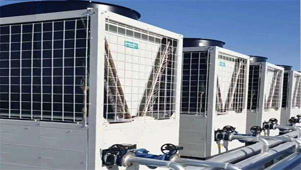 温暖的选择：空气能热泵热水工程助力会所建设